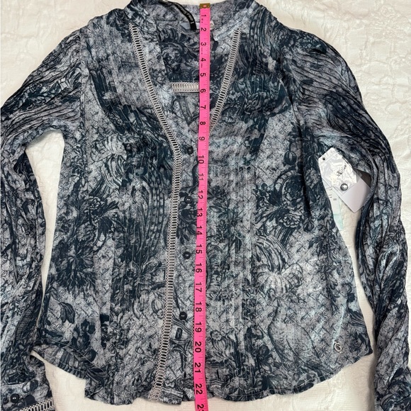 GUESS - NWT Josette long sleeve floral chiffon top XS - Picture 14 of 15